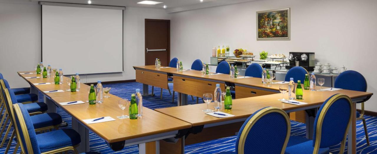 Radisson Blu Hotel, Yanbu Extérieur photo